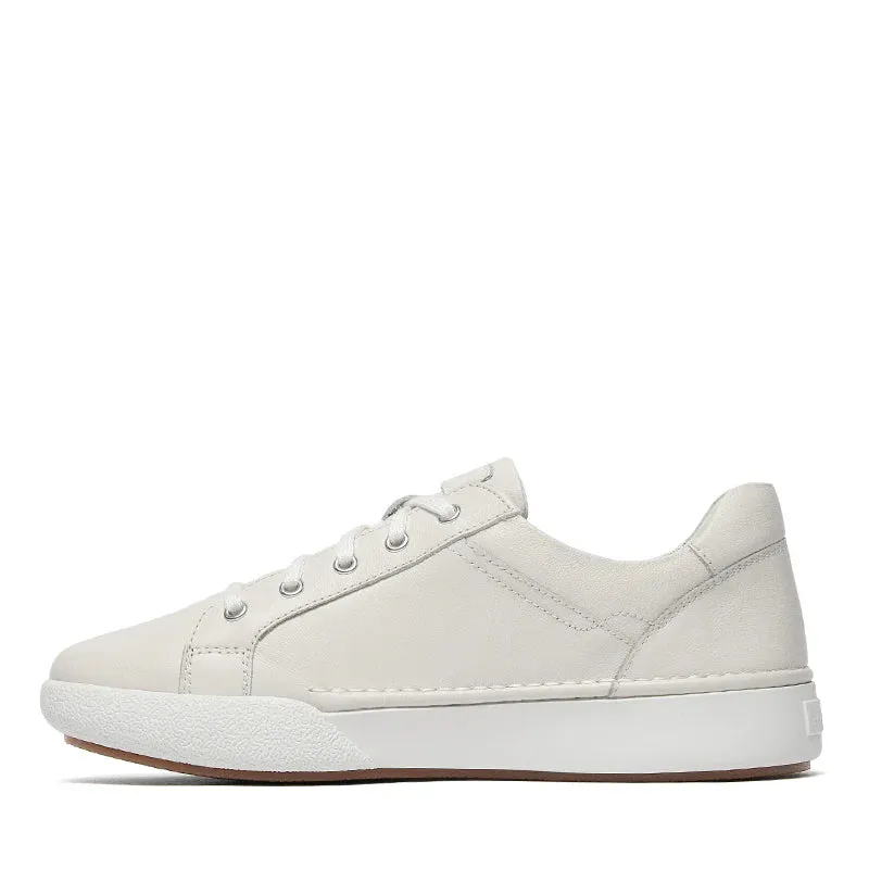 Josef Seibel Women’s Claire 03 White