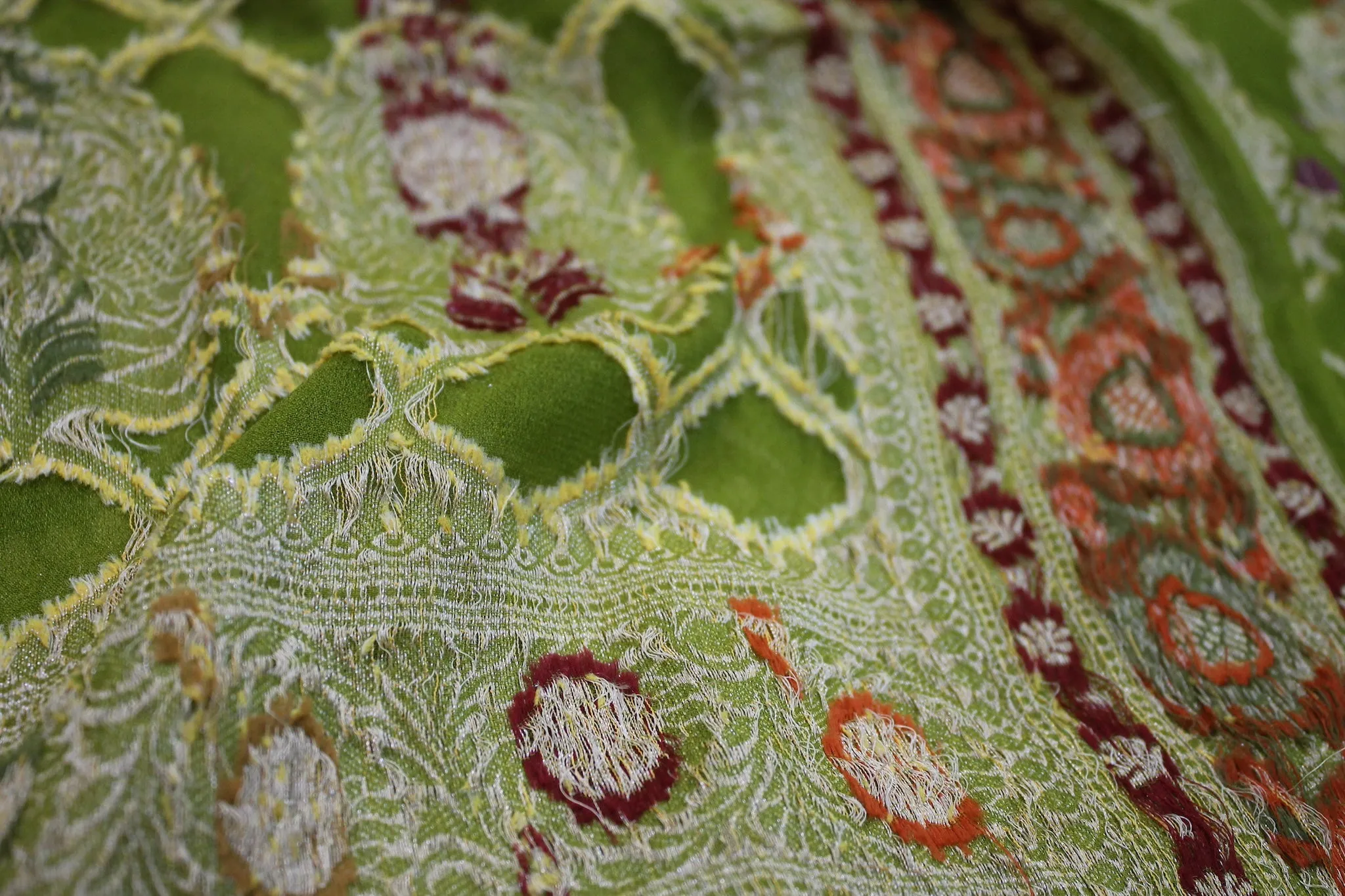 Natural Elegance: Leaf Green Jaal Tilfi Pure Khaddi Georgette Banarasi Sari