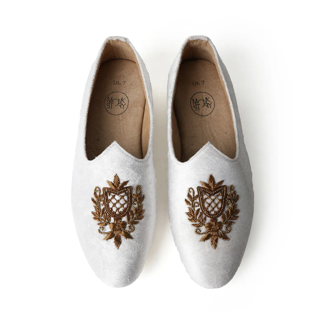 Opulenza Embroidered Mojri - Moon White