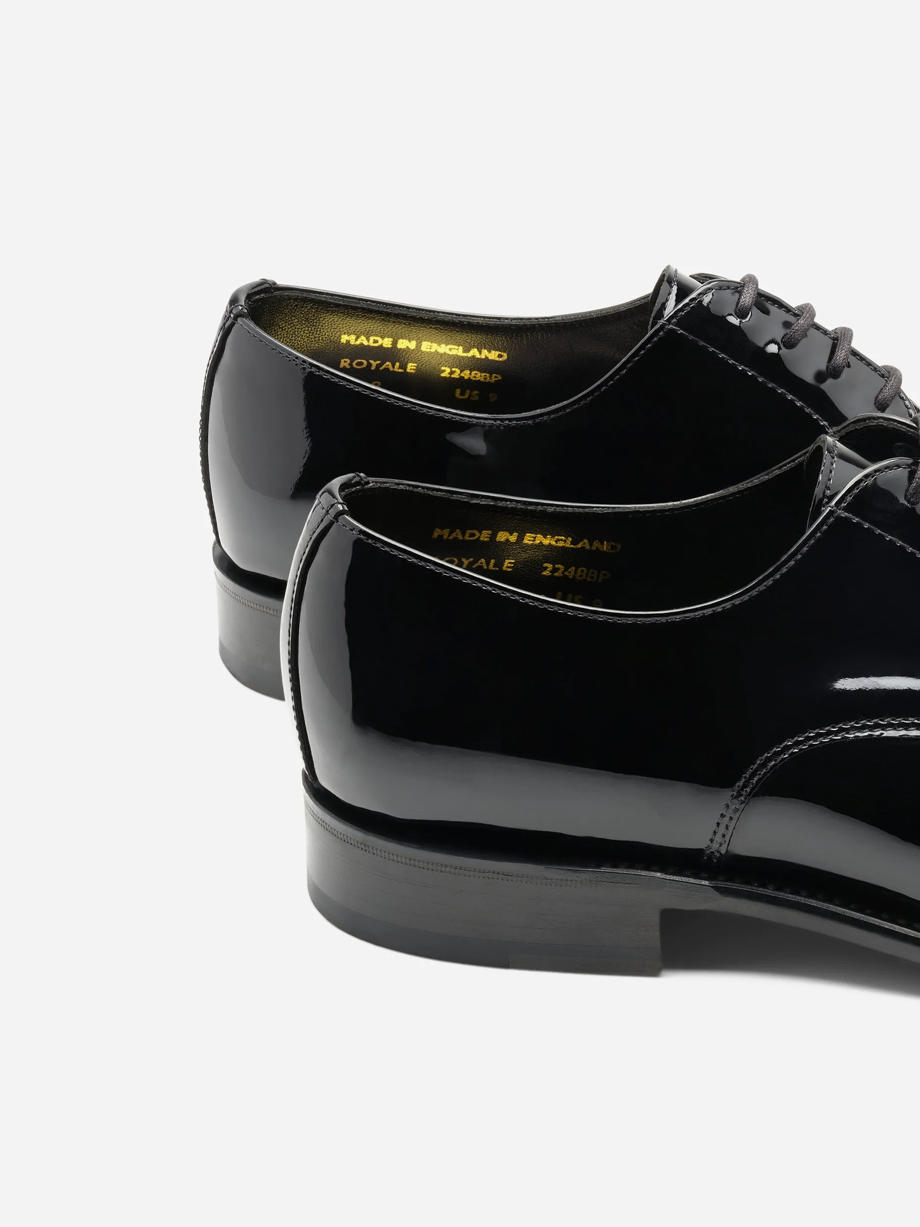 Sanders Royale Black Patent Plain Gibson